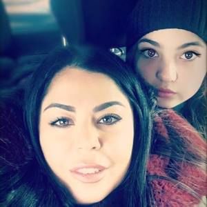 Meet your Posher, Arzu